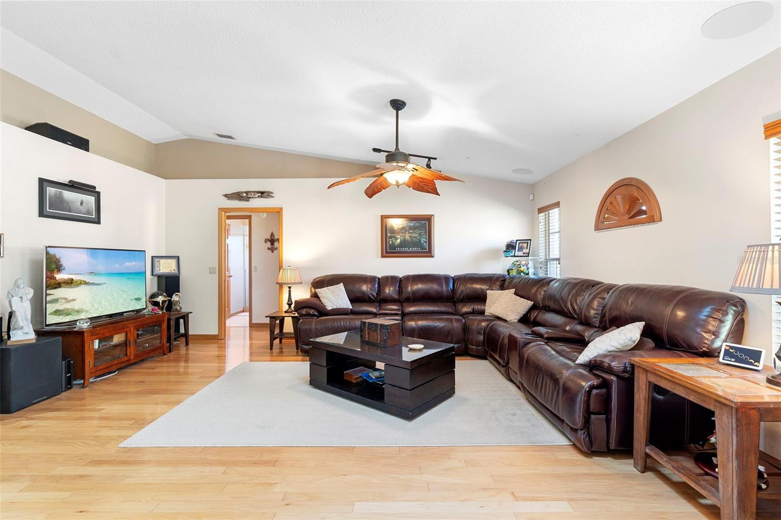 DELTONA LAKES UNIT 09 - Residential