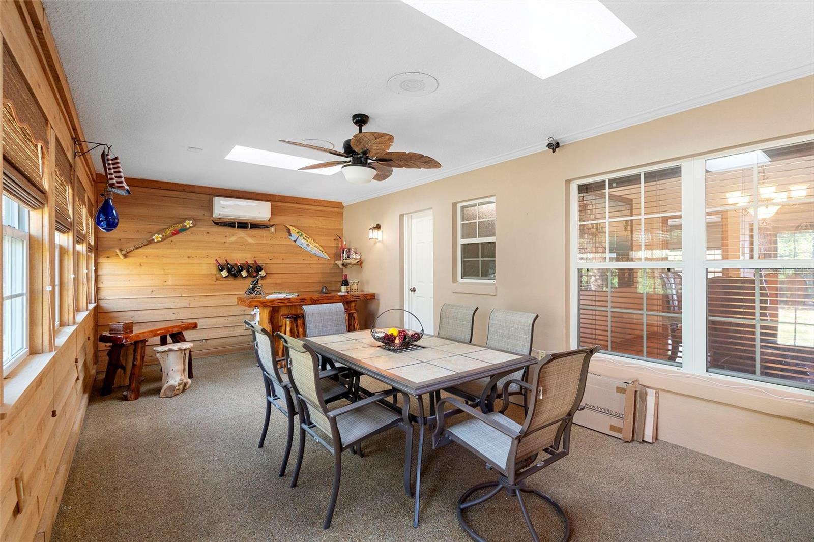 DELTONA LAKES UNIT 09 - Residential