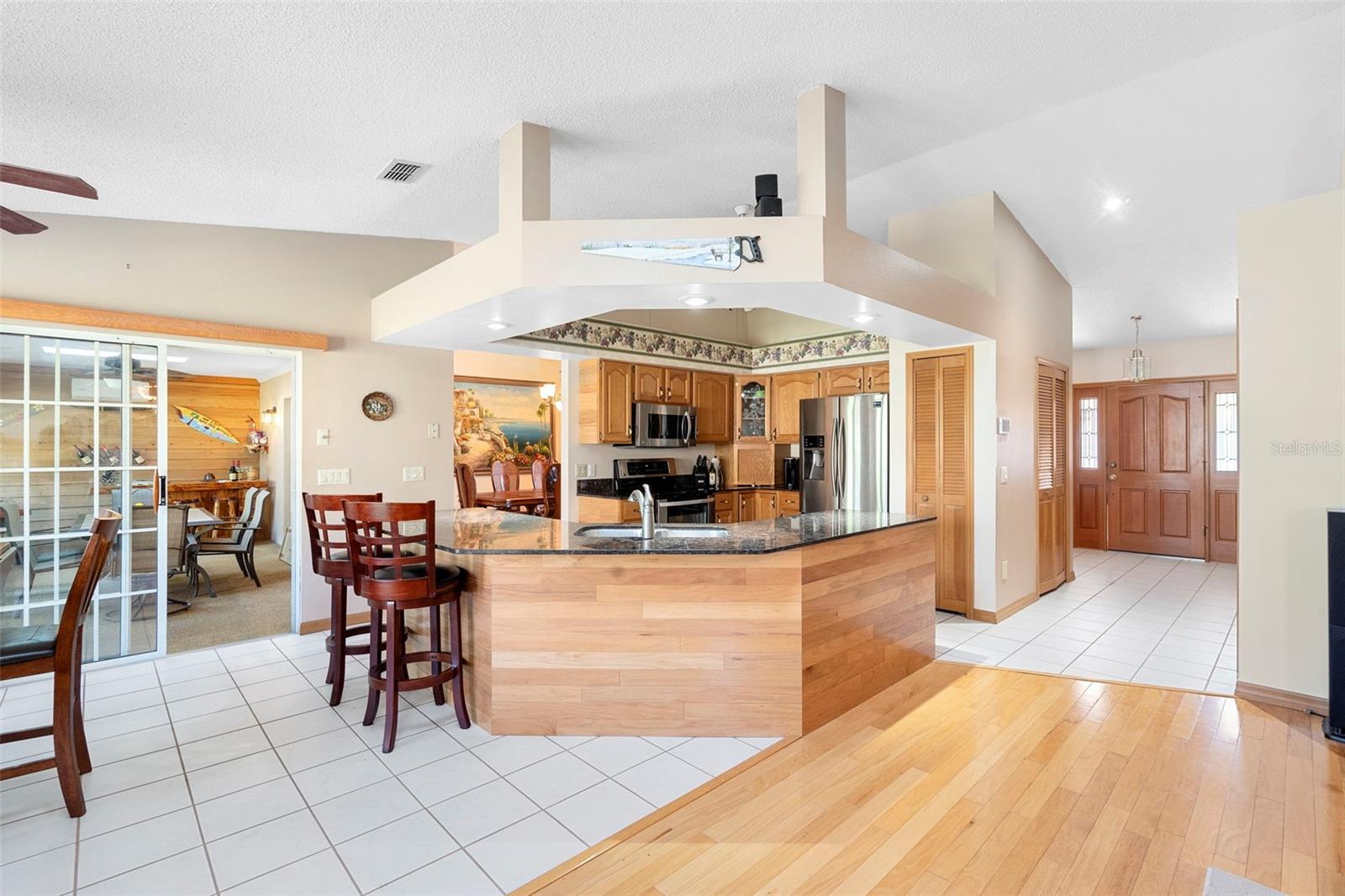 DELTONA LAKES UNIT 09 - Residential