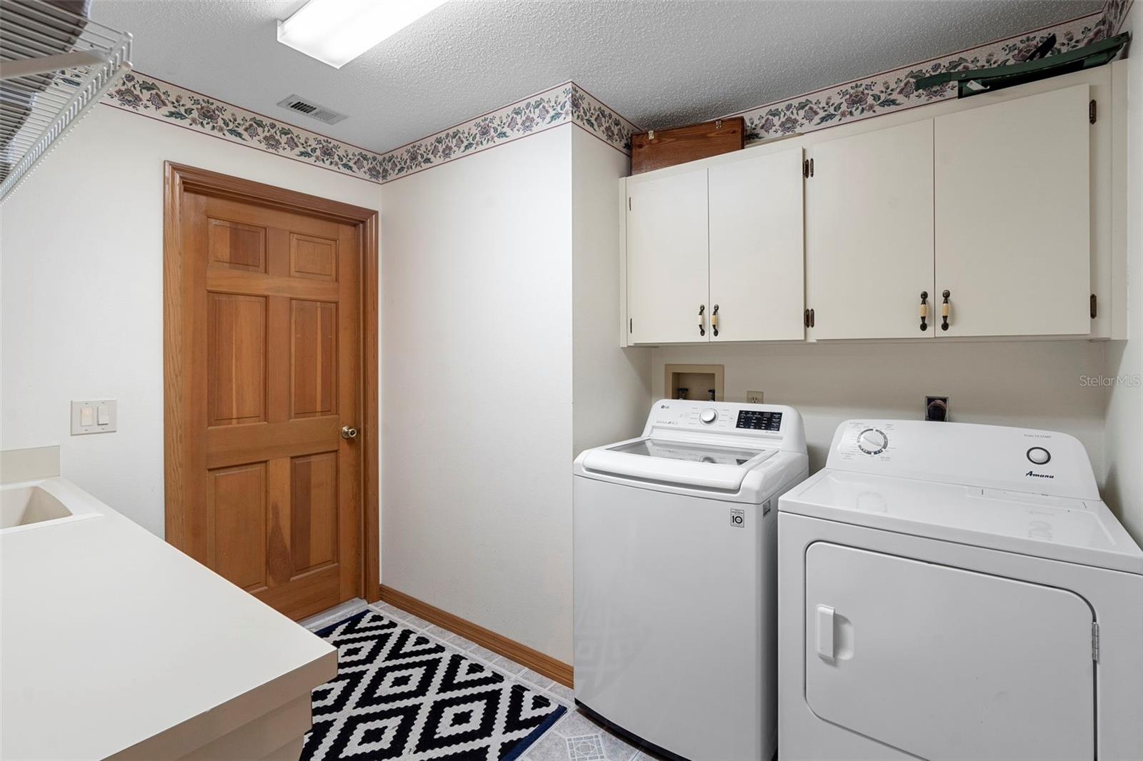 DELTONA LAKES UNIT 09 - Residential