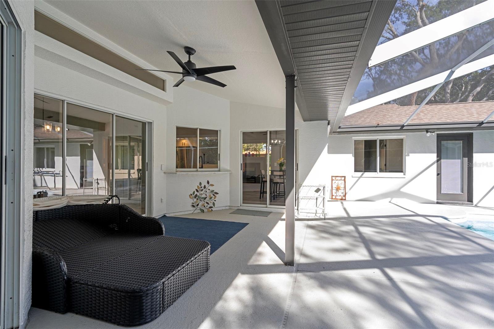 AUTUMN OAKS - Residential