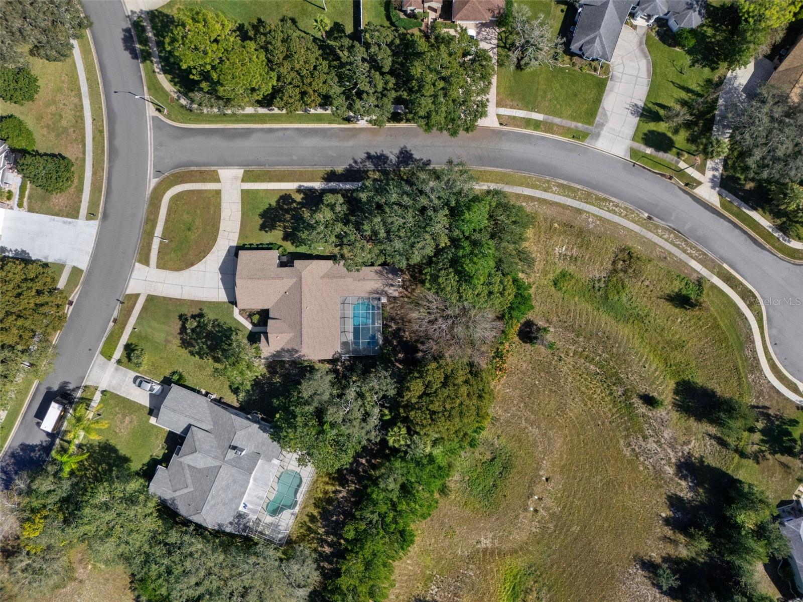 AUTUMN OAKS - Residential