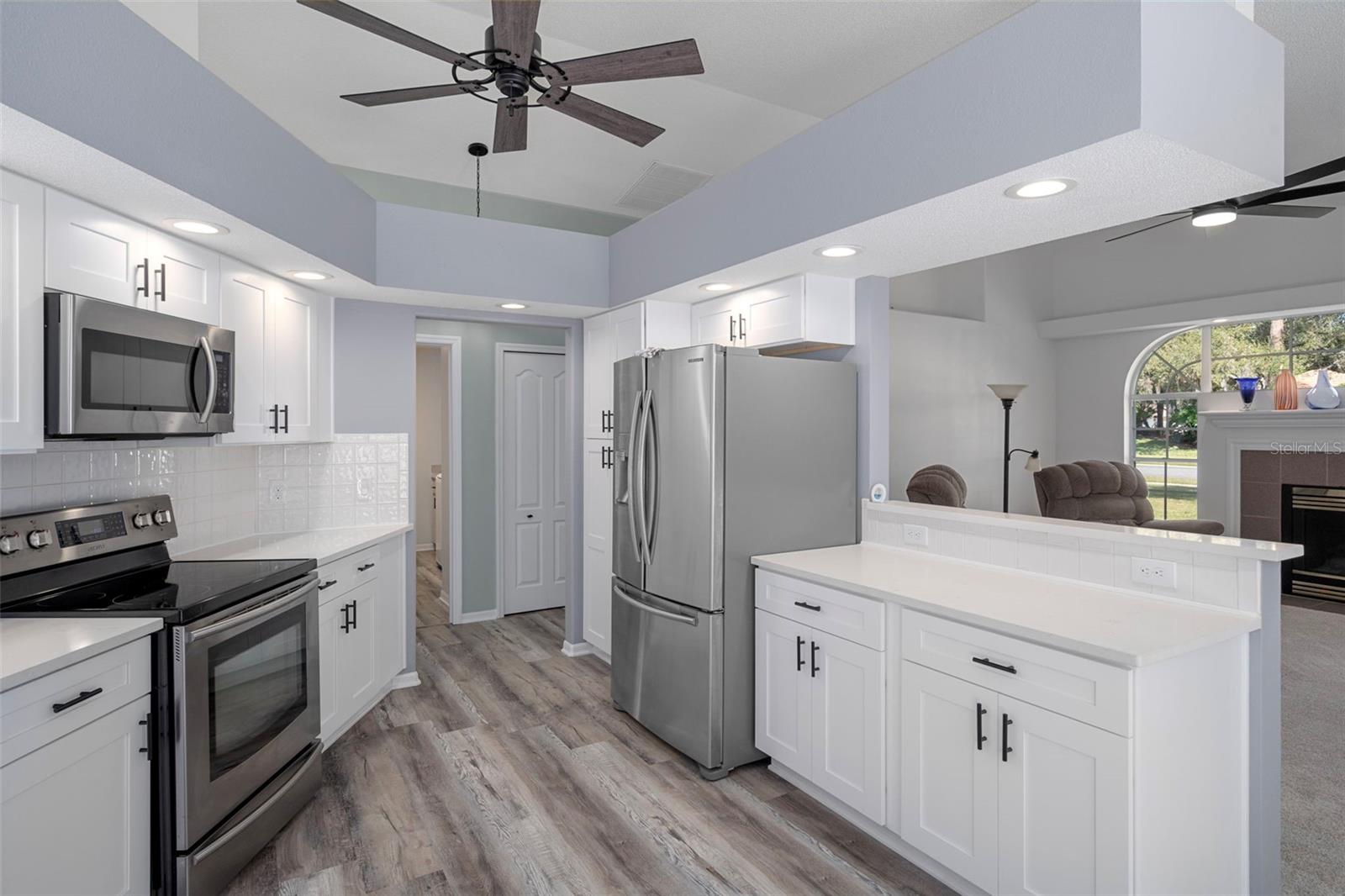 AUTUMN OAKS - Residential