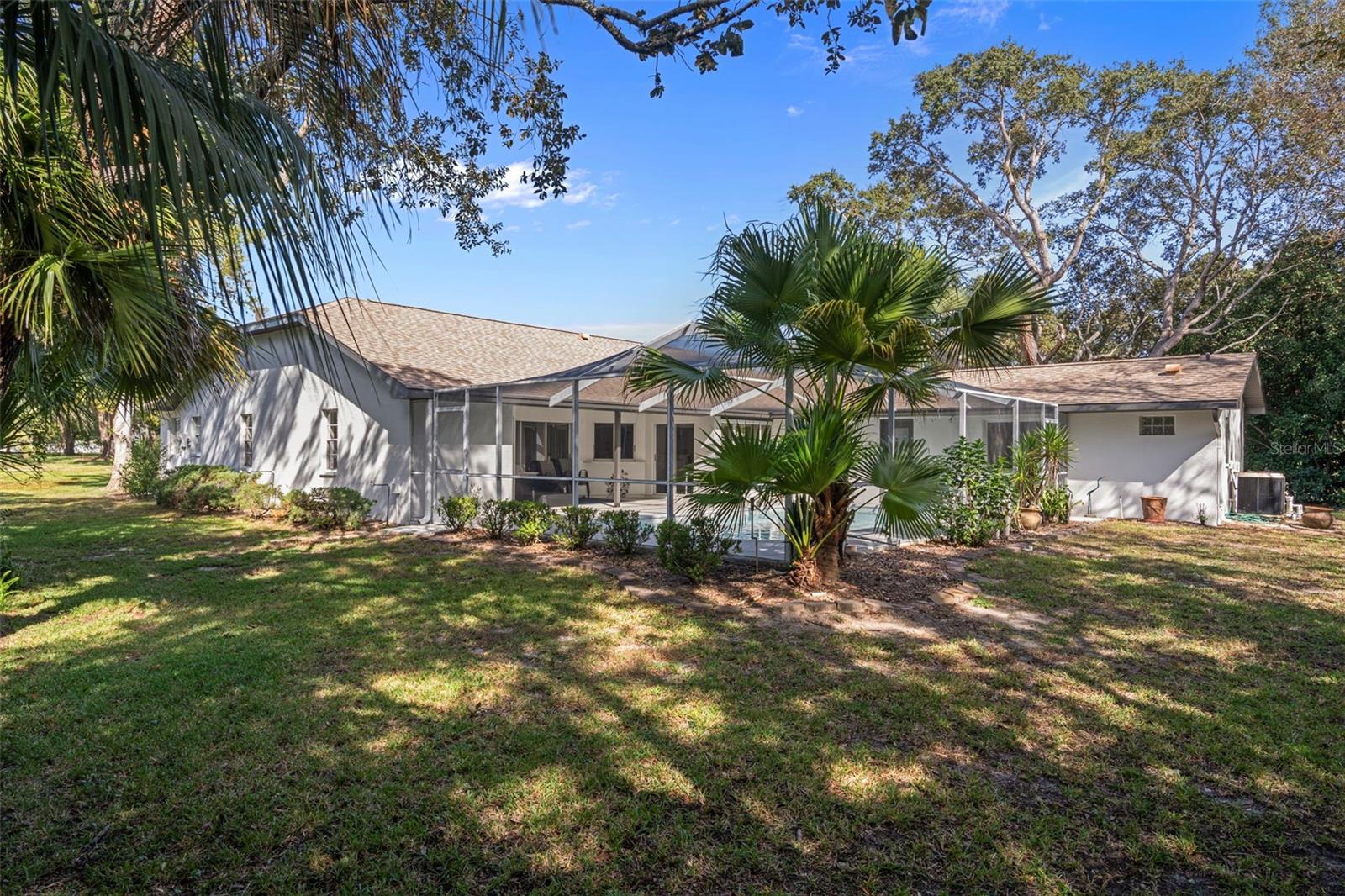 AUTUMN OAKS - Residential