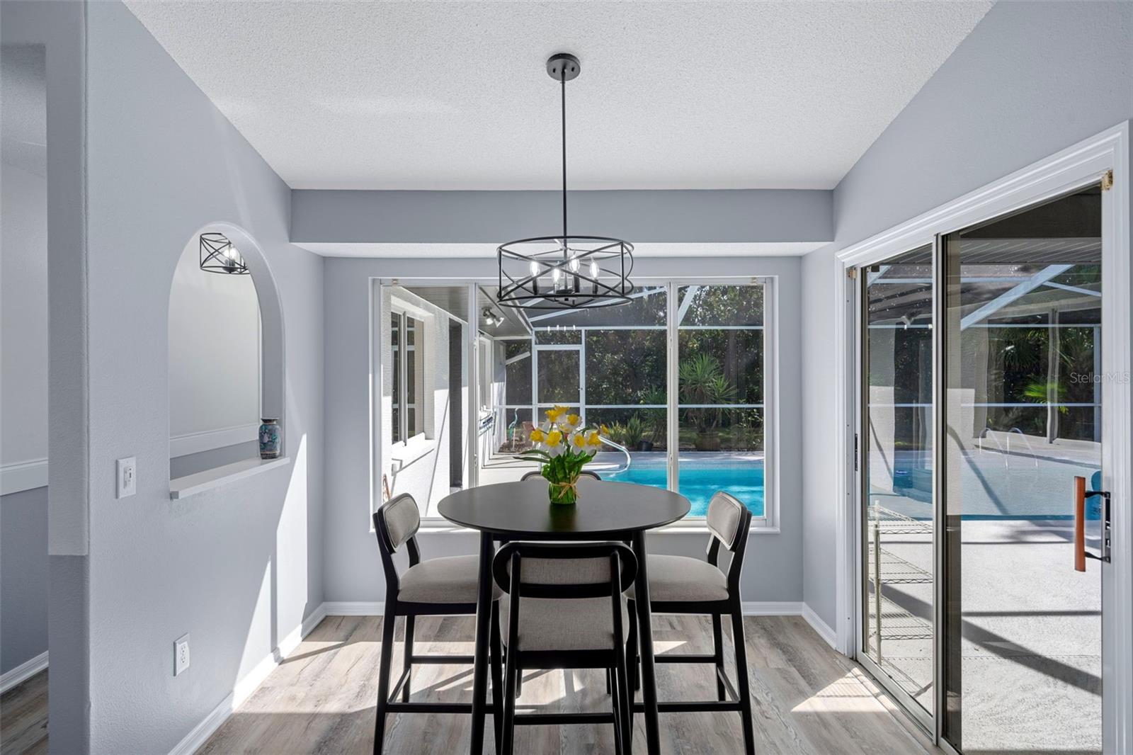 AUTUMN OAKS - Residential