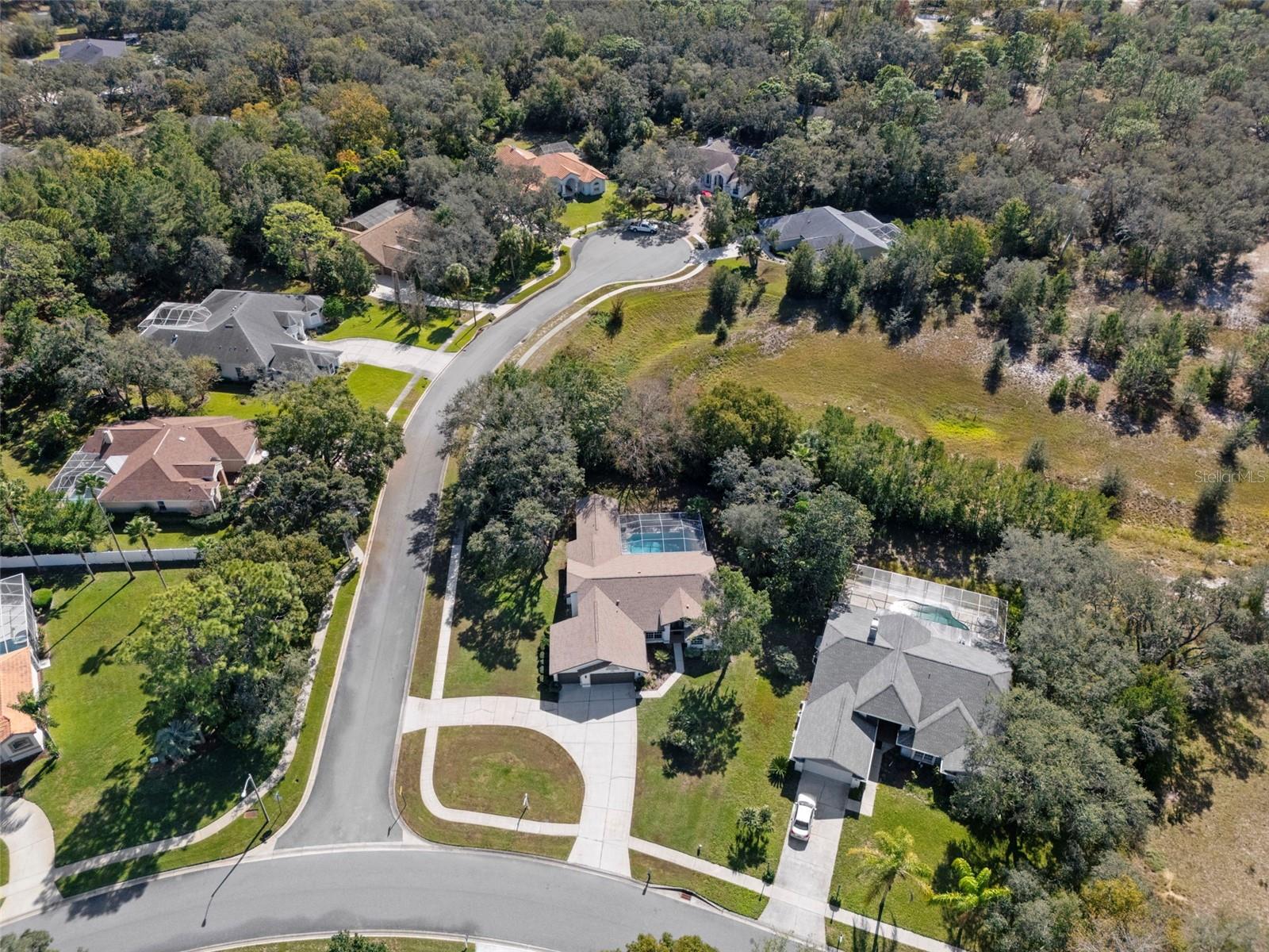 AUTUMN OAKS - Residential