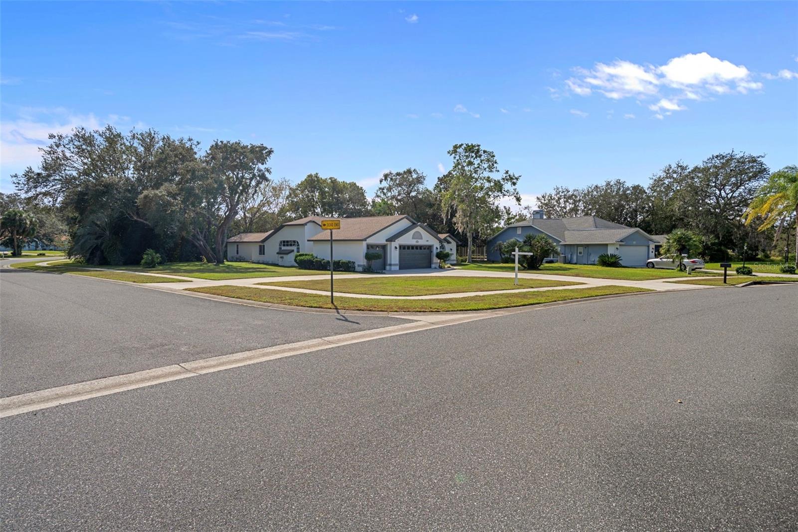 AUTUMN OAKS - Residential