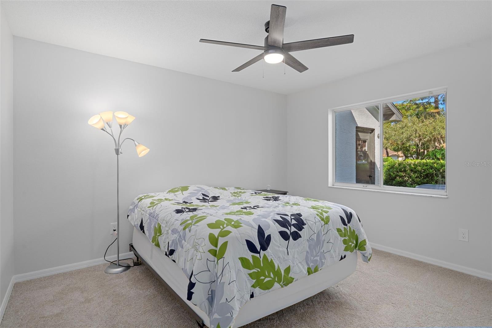 AUTUMN OAKS - Residential