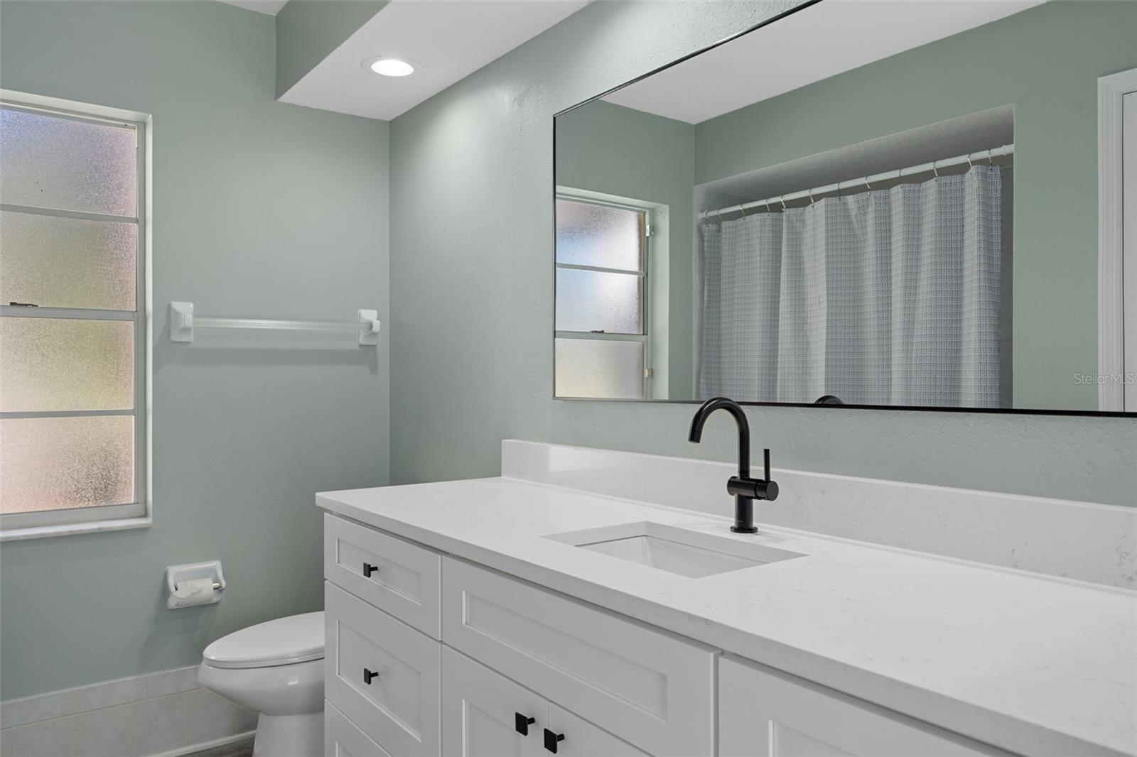 AUTUMN OAKS - Residential