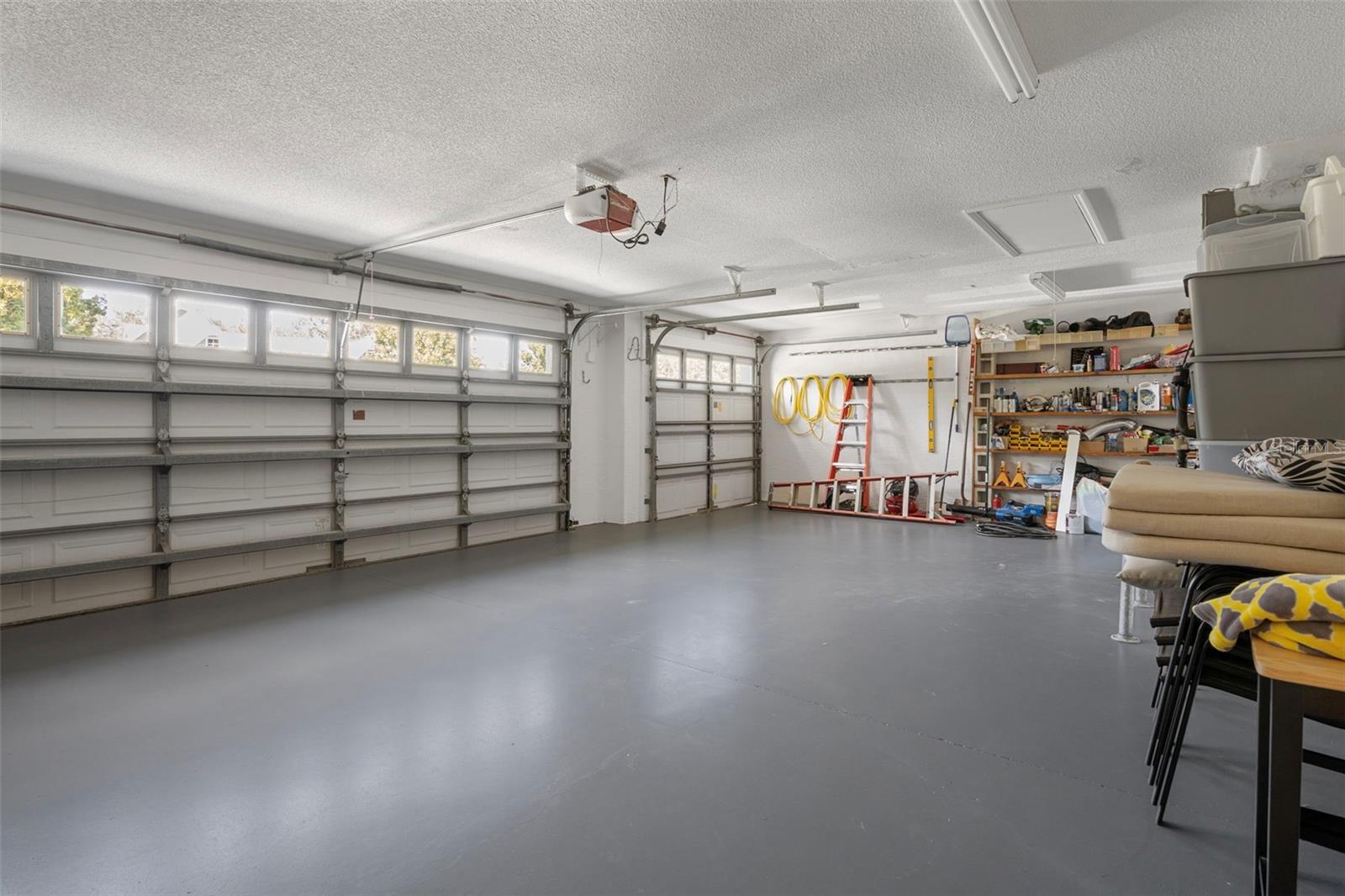 AUTUMN OAKS - Residential