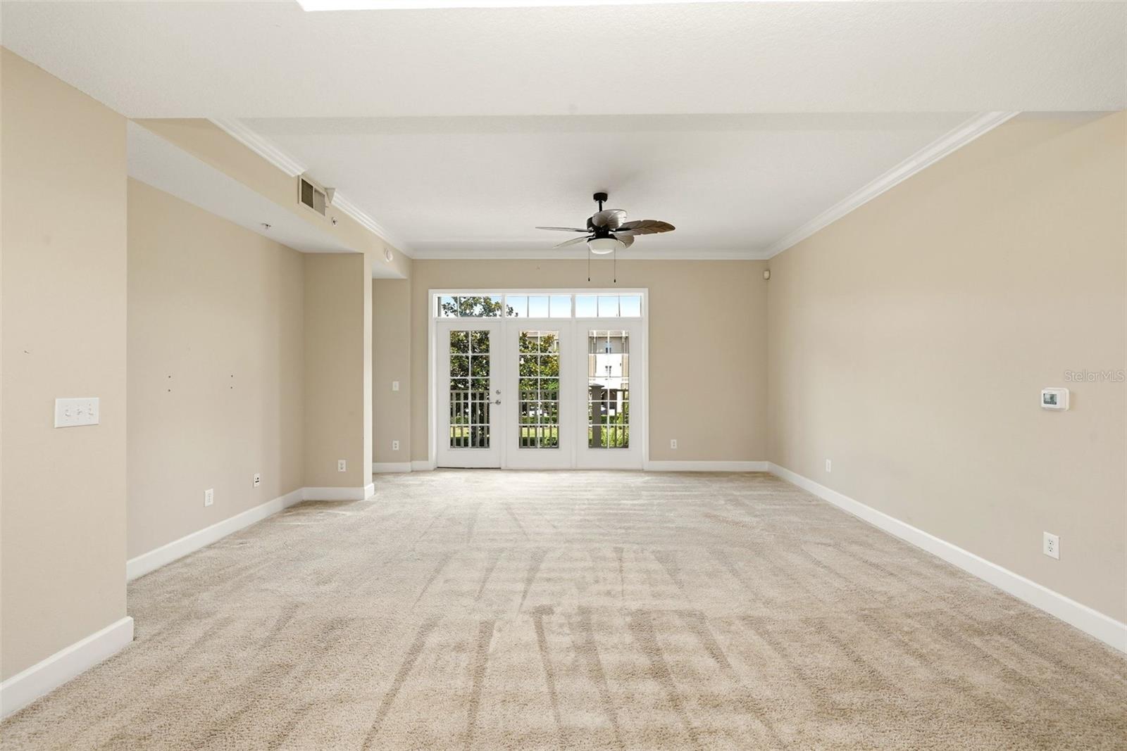 ARTISAN CLUB CONDO P2 - Residential