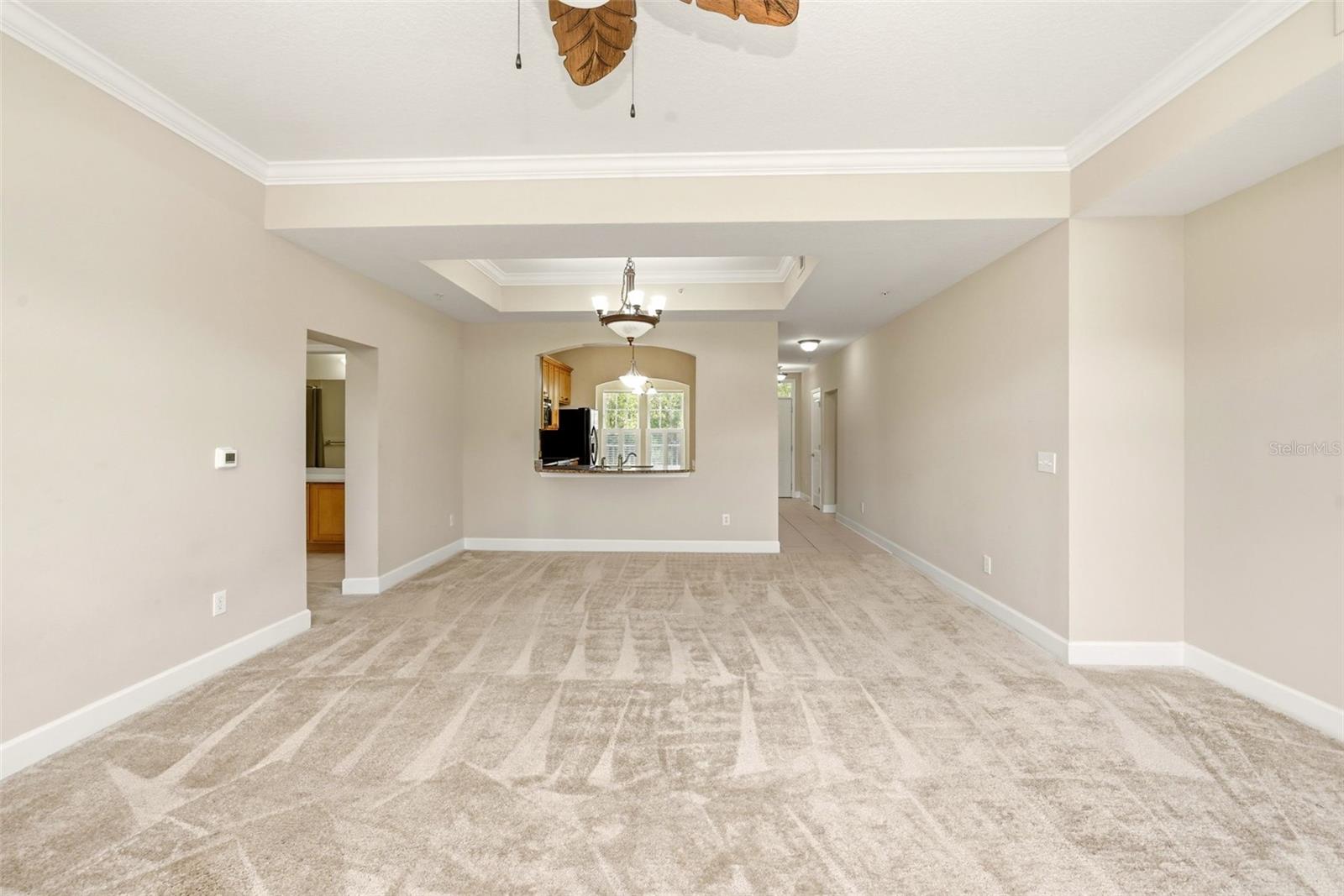 ARTISAN CLUB CONDO P2 - Residential