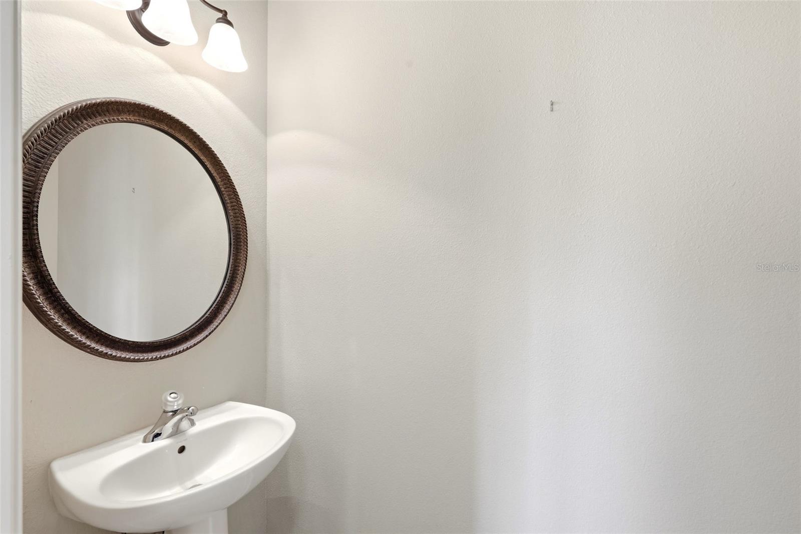 ARTISAN CLUB CONDO P2 - Residential