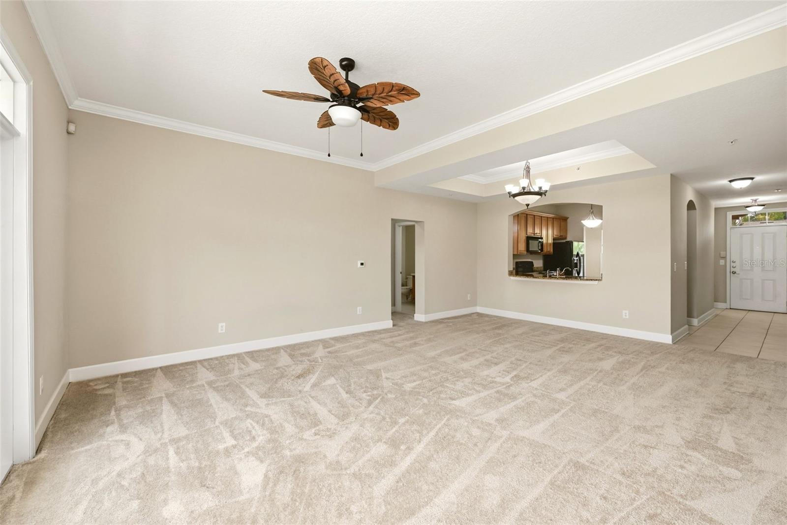 ARTISAN CLUB CONDO P2 - Residential