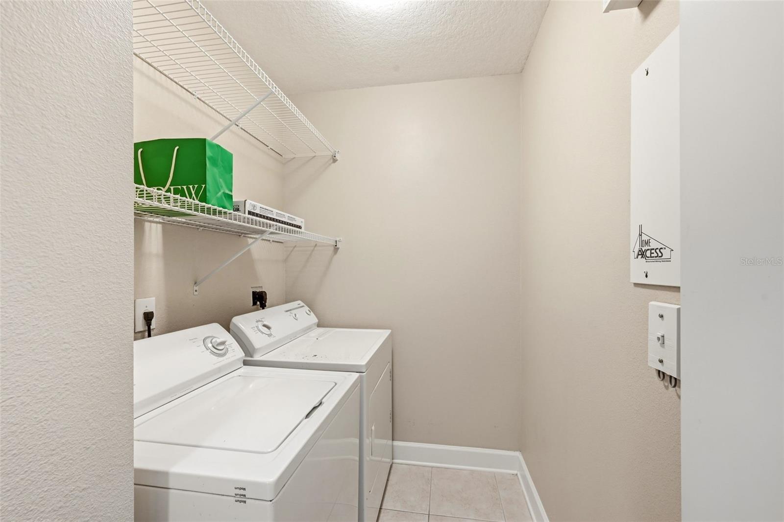 ARTISAN CLUB CONDO P2 - Residential