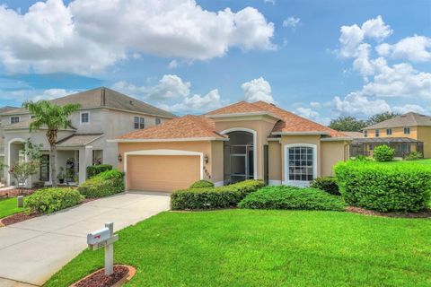 A home in PALMETTO