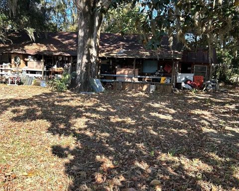 Tiny photo for 19063 N Us 441, Reddick, FL 32686 (MLS # OM690762)