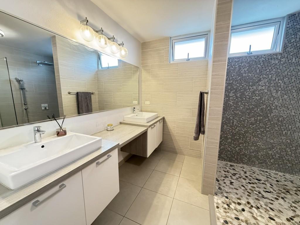 ROTONDA - Residential