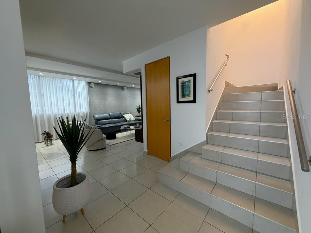 145 TRAFALGAR SQUARE 145