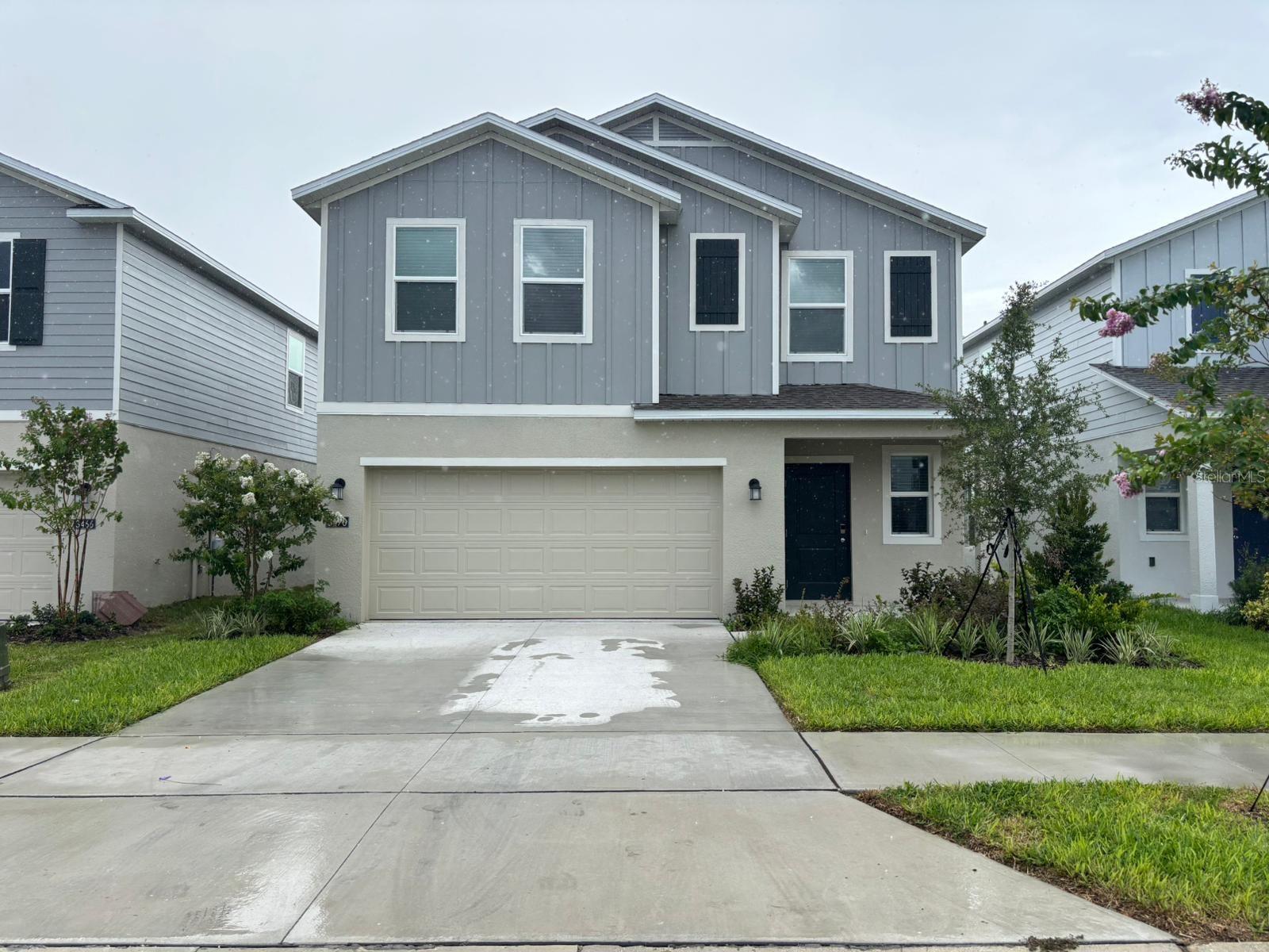 Welcome to your new home in the desirable Lake Wales community! This spacious 5-bedroom, 2.5-bathroom property offers plenty of room for the whole family, with a bright, open layout perfect for both relaxing and entertaining.
Features:
5 spacious bedrooms – ideal for a growing family or a home office setup
2.5 modern bathrooms – style and convenience for everyday living
Open-concept living & dining areas – perfect for gatherings
Fully equipped kitchen – ready for your culinary creations
Washer & dryer INCLUDED – no extra cost or hassle
Community Amenities:
Resort-style swimming pools
Family-friendly parks and playgrounds
Walking and biking trails for outdoor enjoyment
Beautifully maintained common areas
Bonus: High-speed internet INCLUDED with rent – perfect for remote work, streaming, and staying connected.
Prime Location – Just minutes from shopping, dining, and schools, with easy access to major roads for commuting.
Contact today to schedule a tour.
