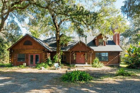 Photo of 2641 Mcintosh Road, Dover, FL 33527 (MLS # TB8451100)