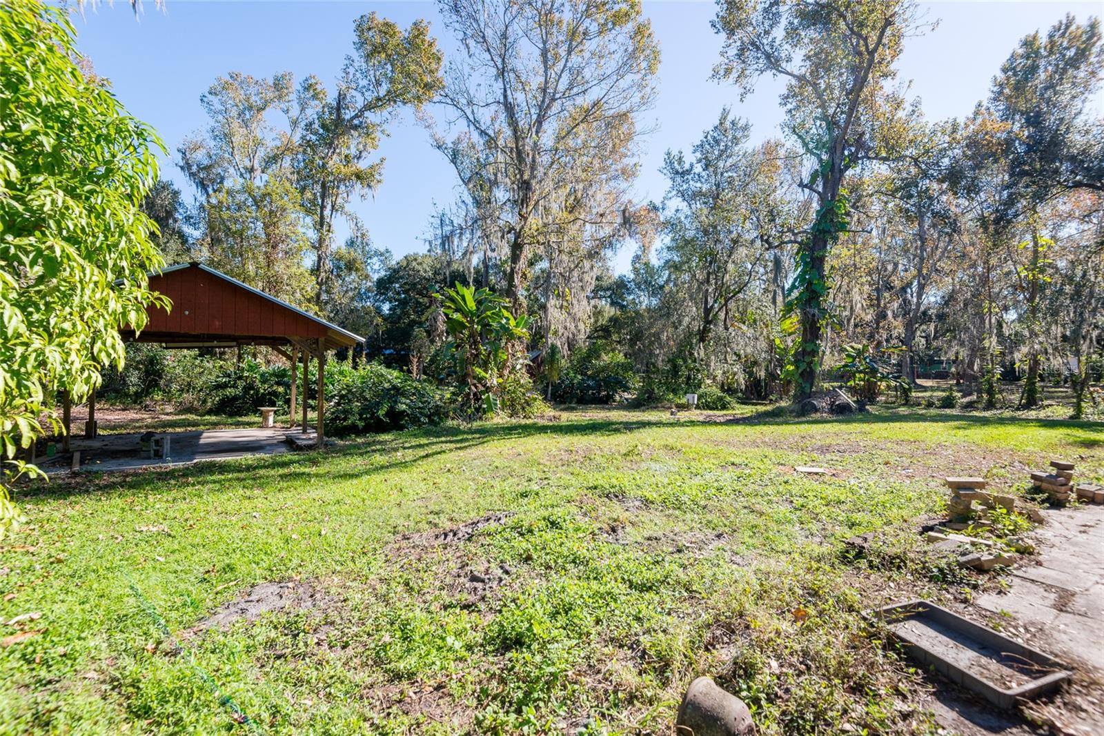 UNPLATTED - Residential