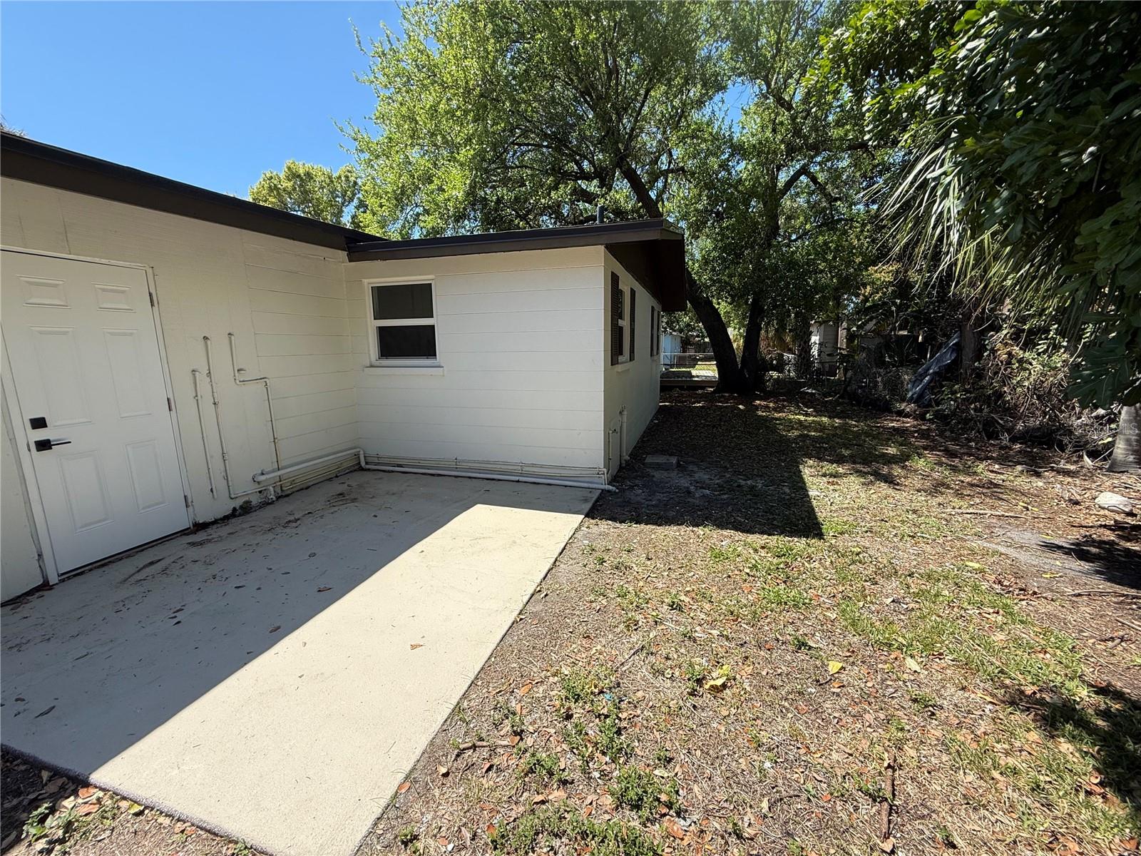 SHARP & TURNERS ADD TO PALMETTO - Residential