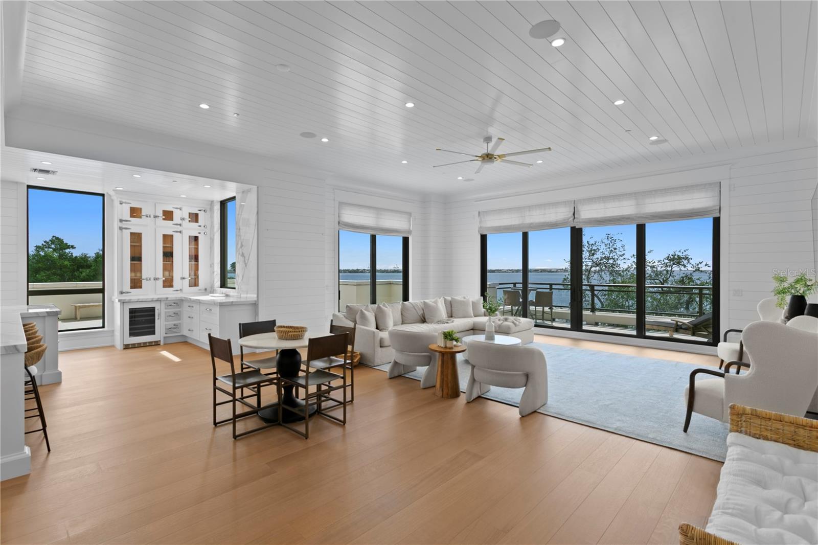 2103 BAYSHORE BOULEVARD 504