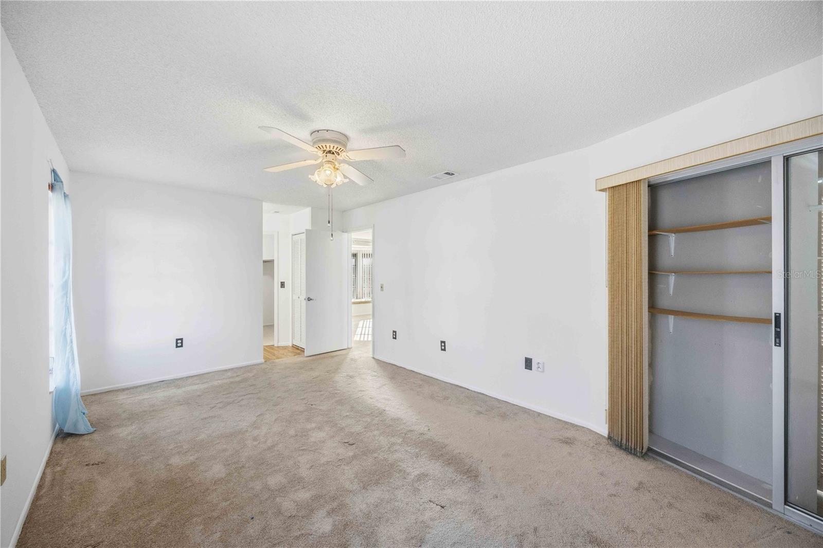 CIRCLE WOODS OF VENICE 1 - Residential