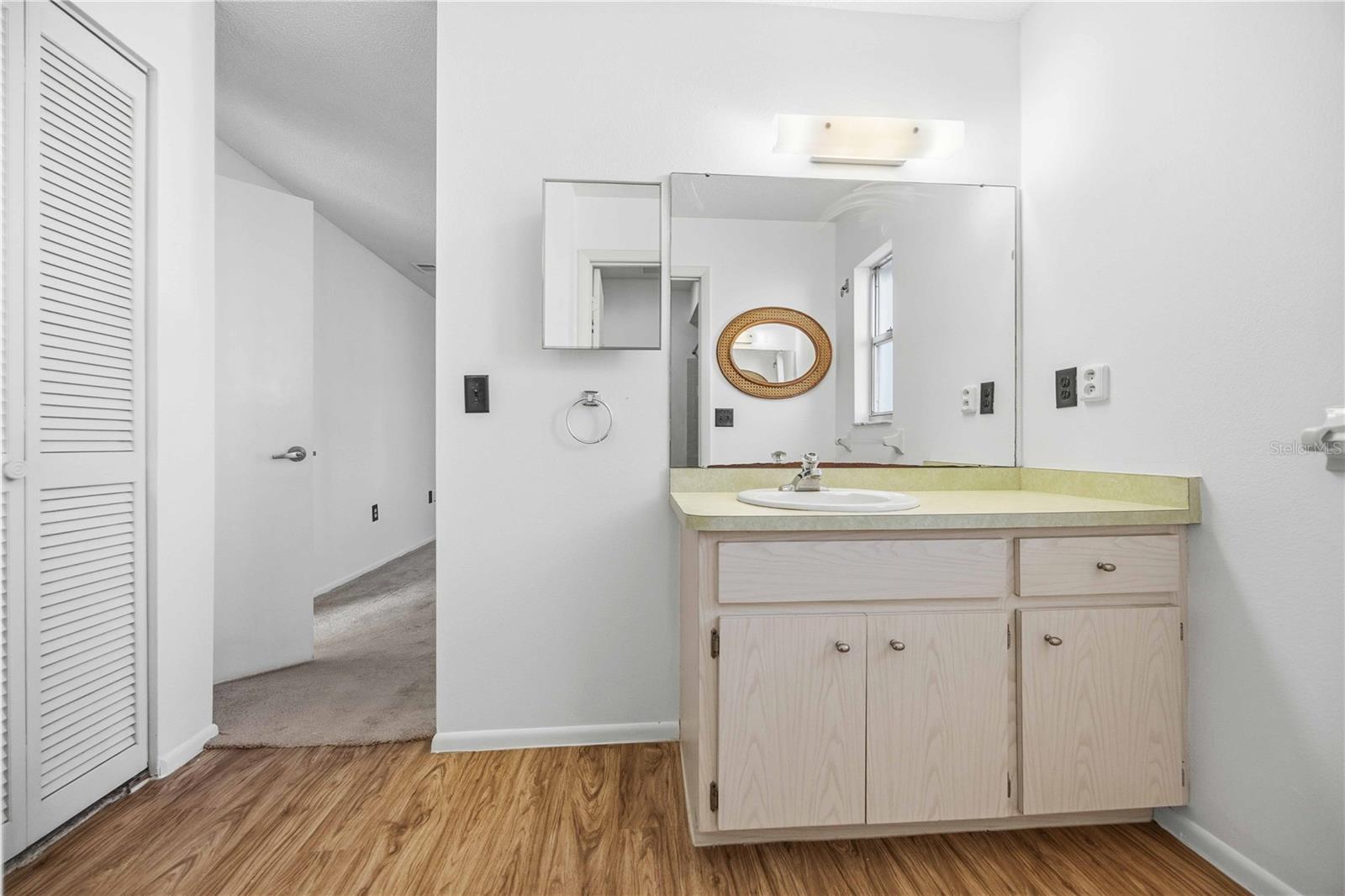 CIRCLE WOODS OF VENICE 1 - Residential