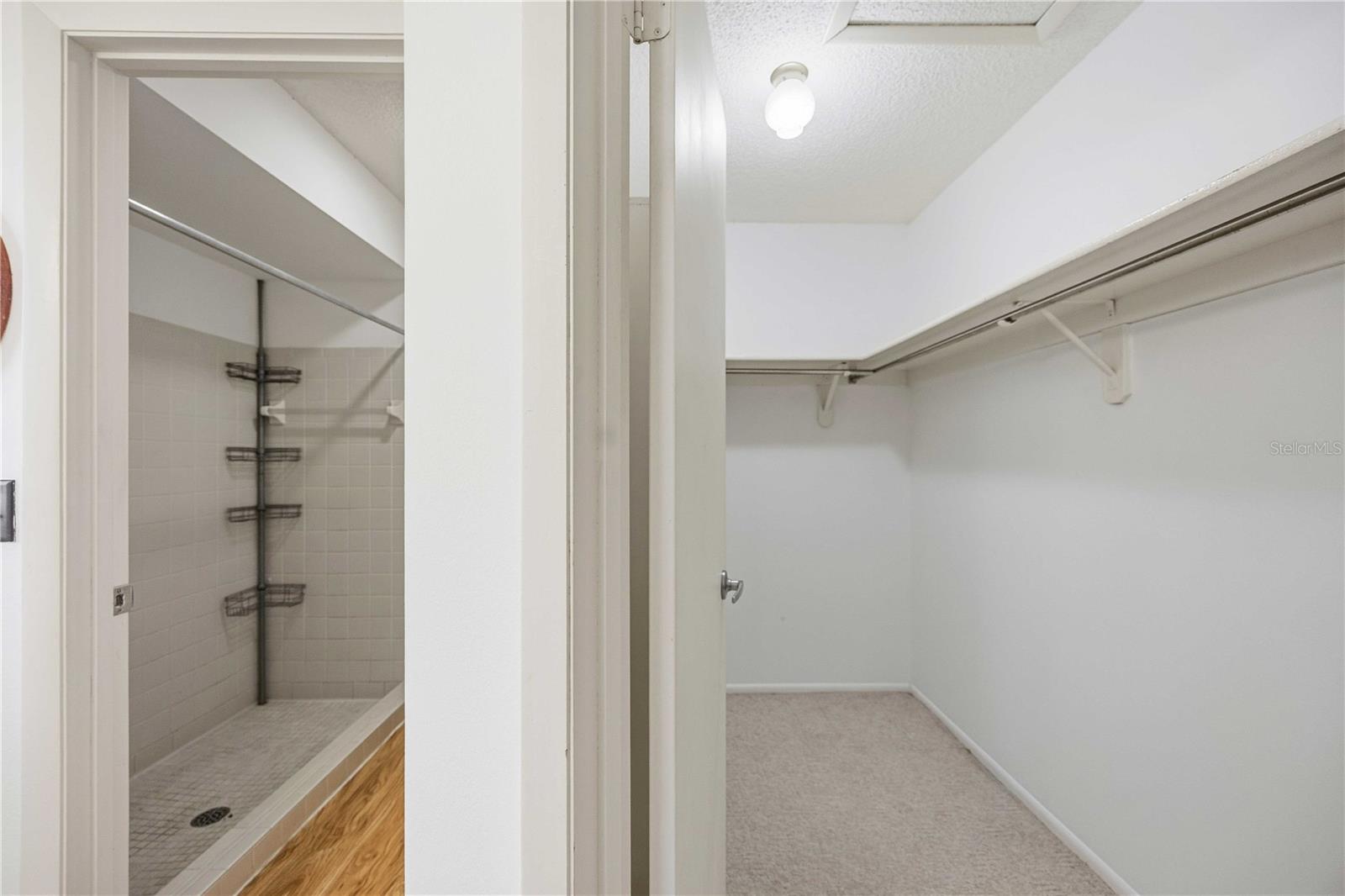 CIRCLE WOODS OF VENICE 1 - Residential