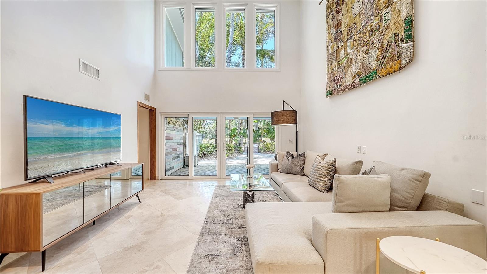 SANDERLING CLUB - Residential