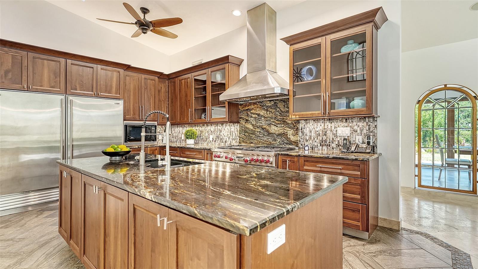 SANDERLING CLUB - Residential