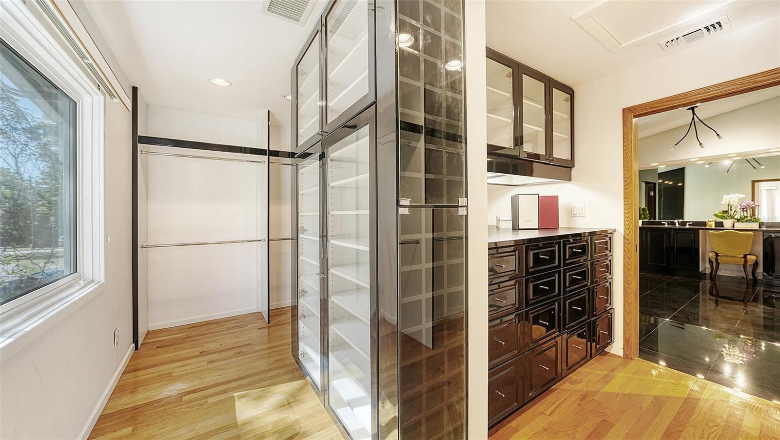 SANDERLING CLUB - Residential