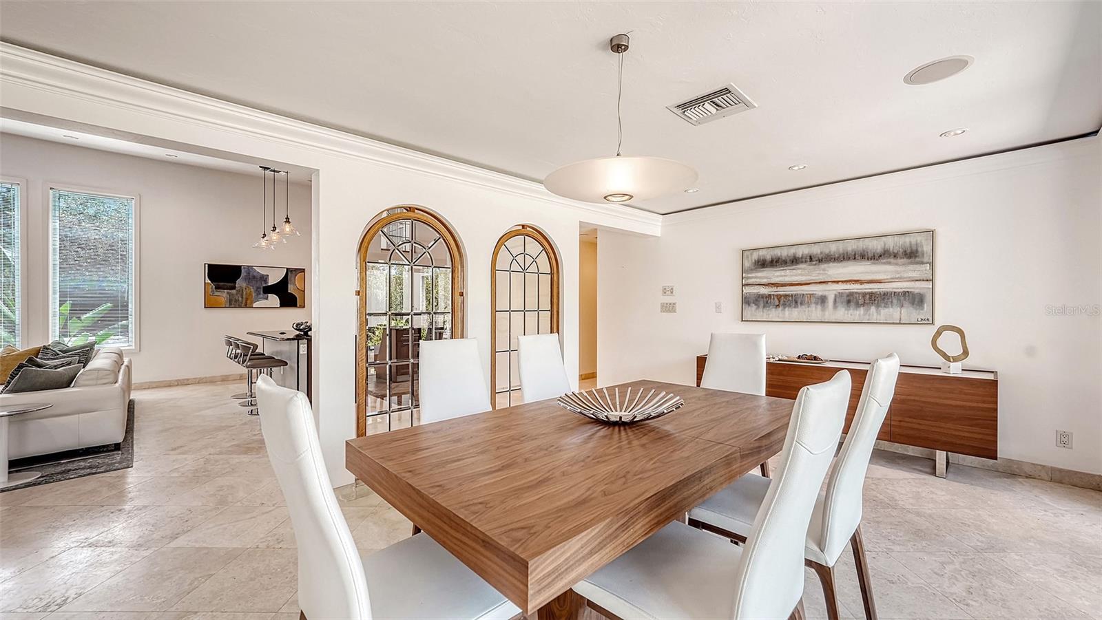 SANDERLING CLUB - Residential