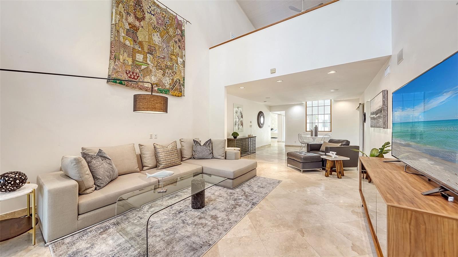 SANDERLING CLUB - Residential