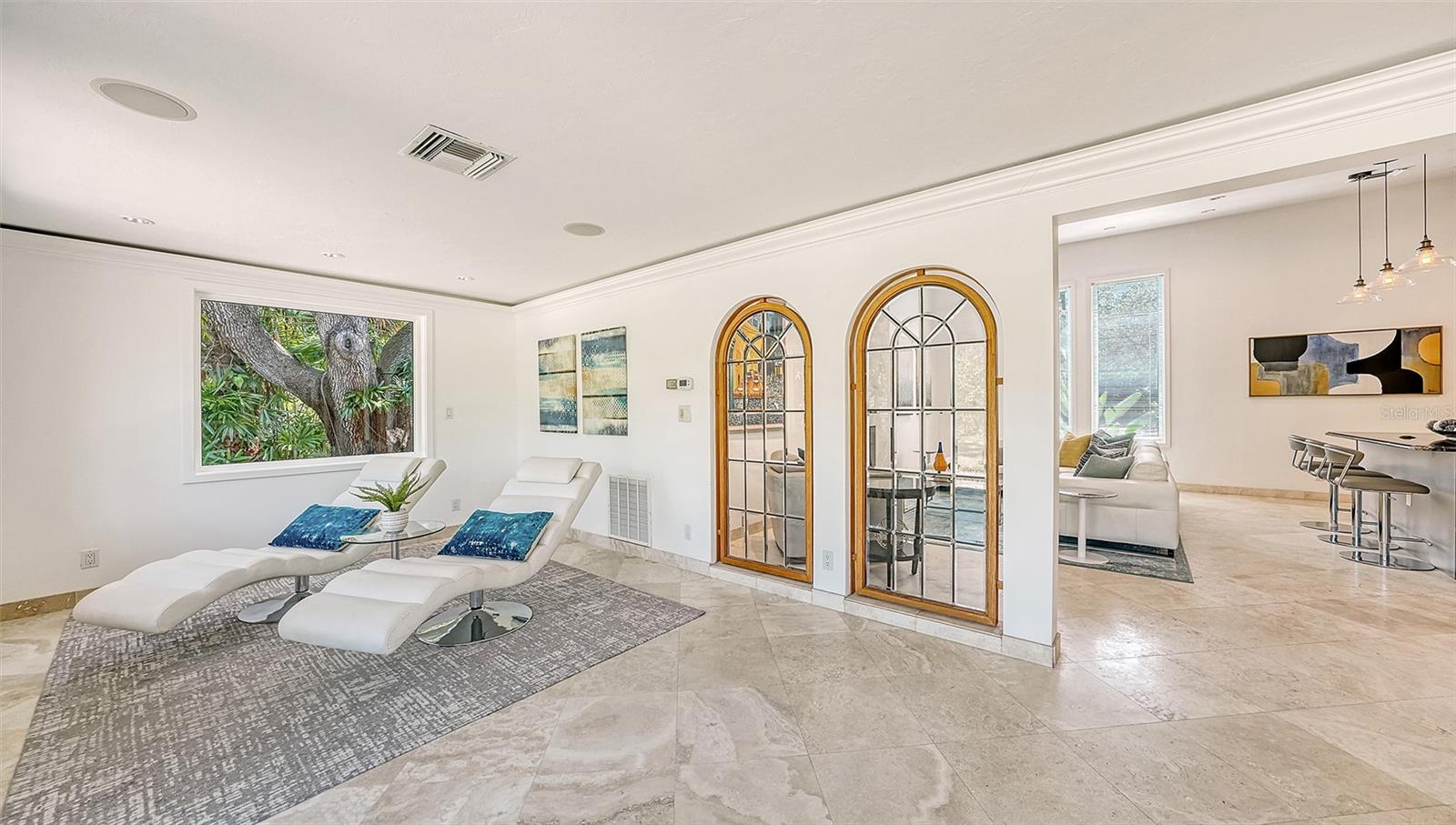 SANDERLING CLUB - Residential