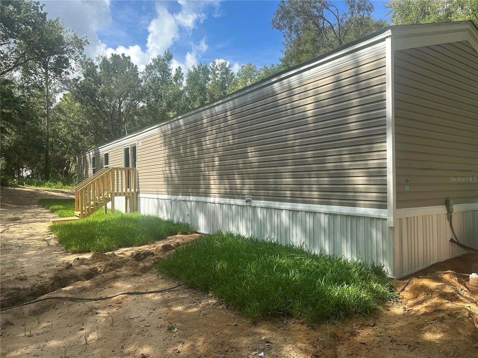 UNIVERSITY OAKS - Residential