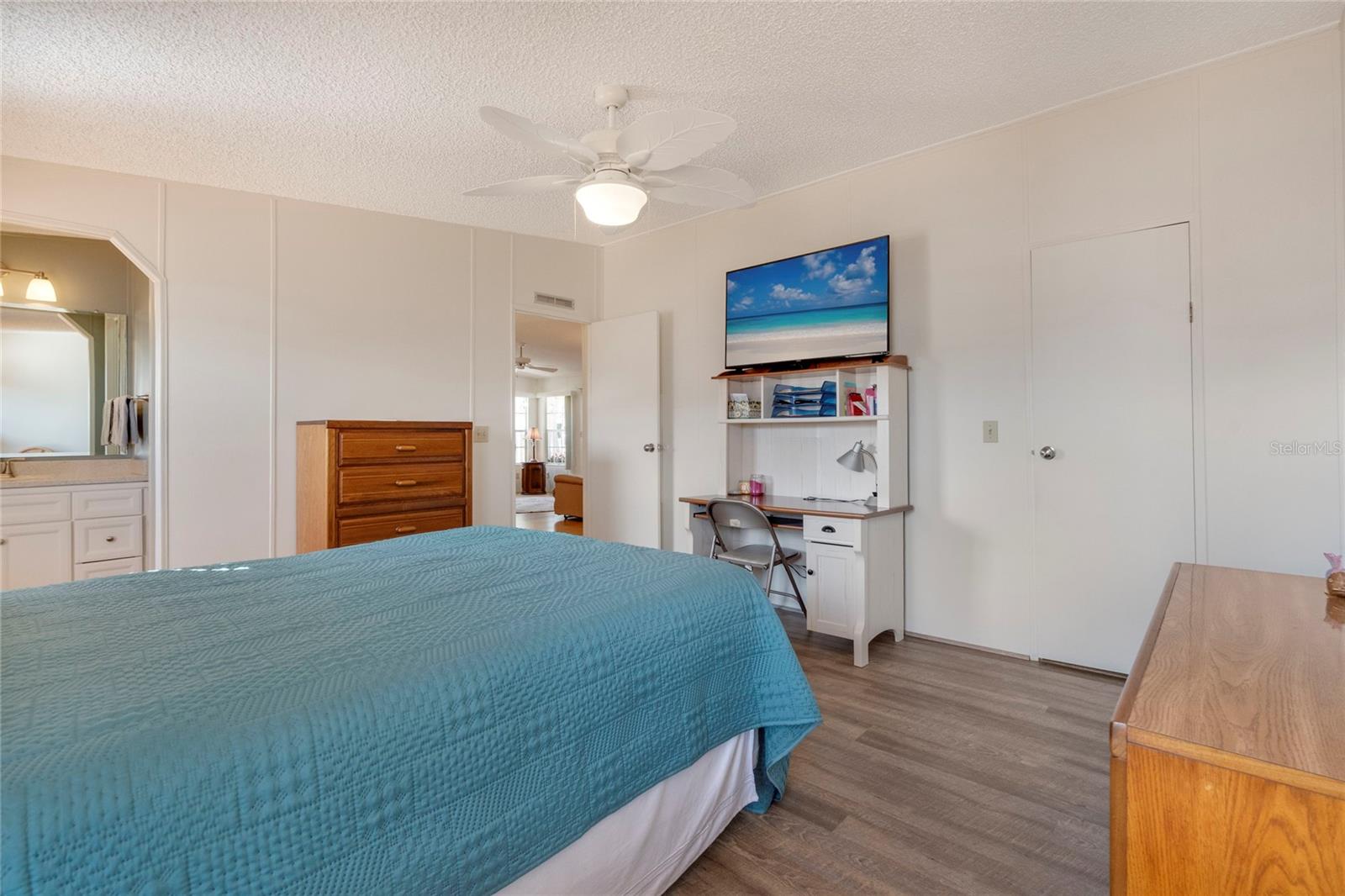 HARBOR COVE - Residential