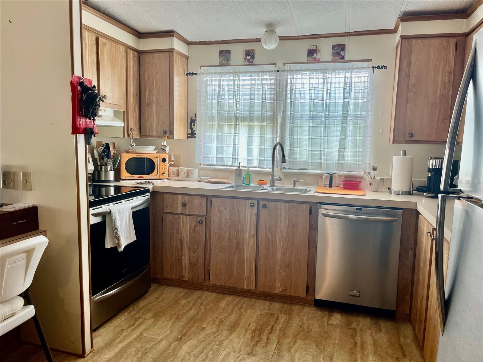 BEVERLY BEACH SURFSIDE ESTATES - Residential