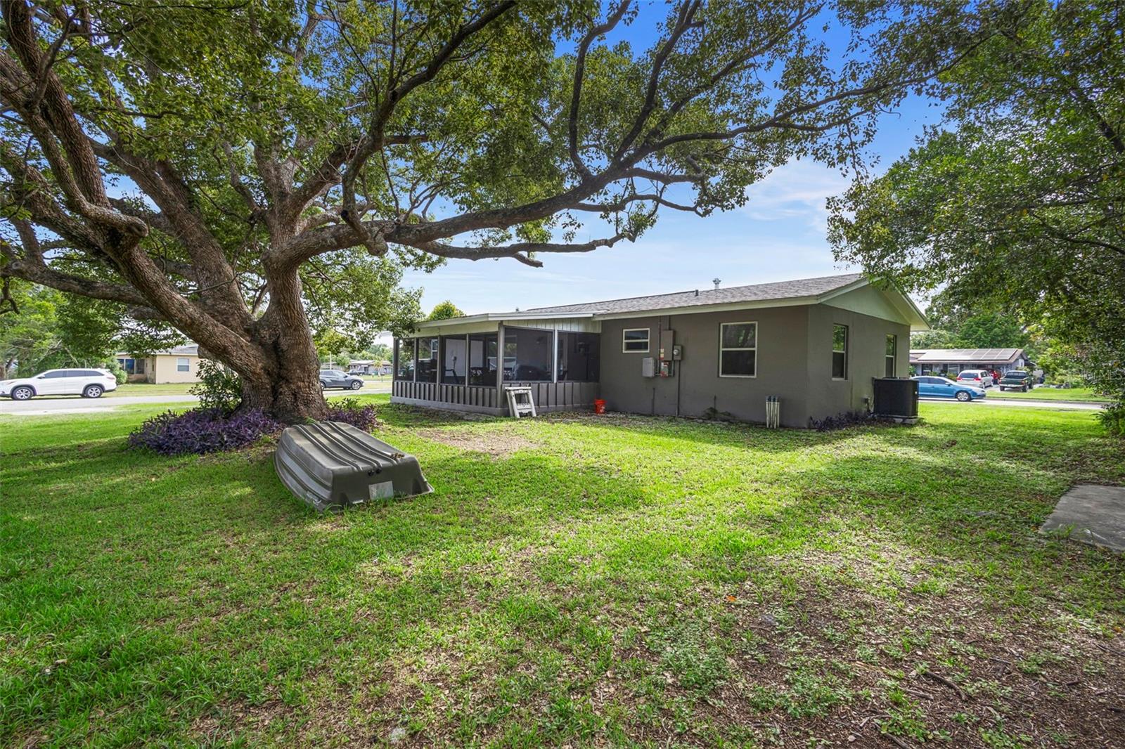 DELTONA LAKES UNIT 55 - Residential Lease