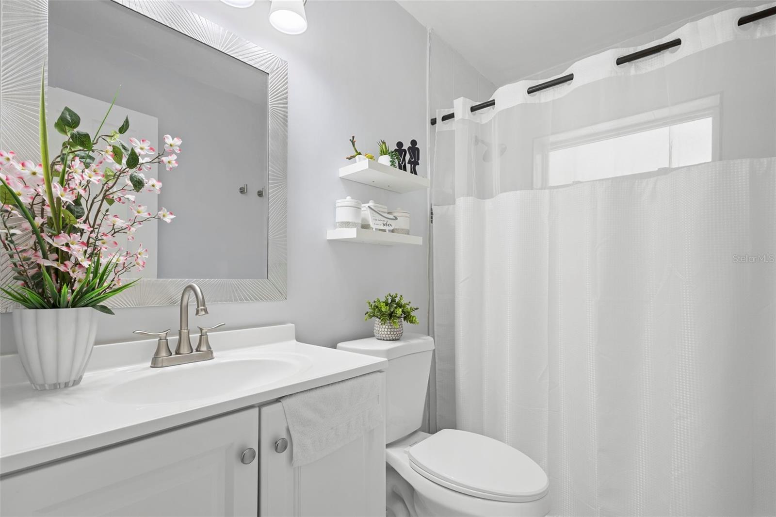 DELTONA LAKES UNIT 55 - Residential Lease