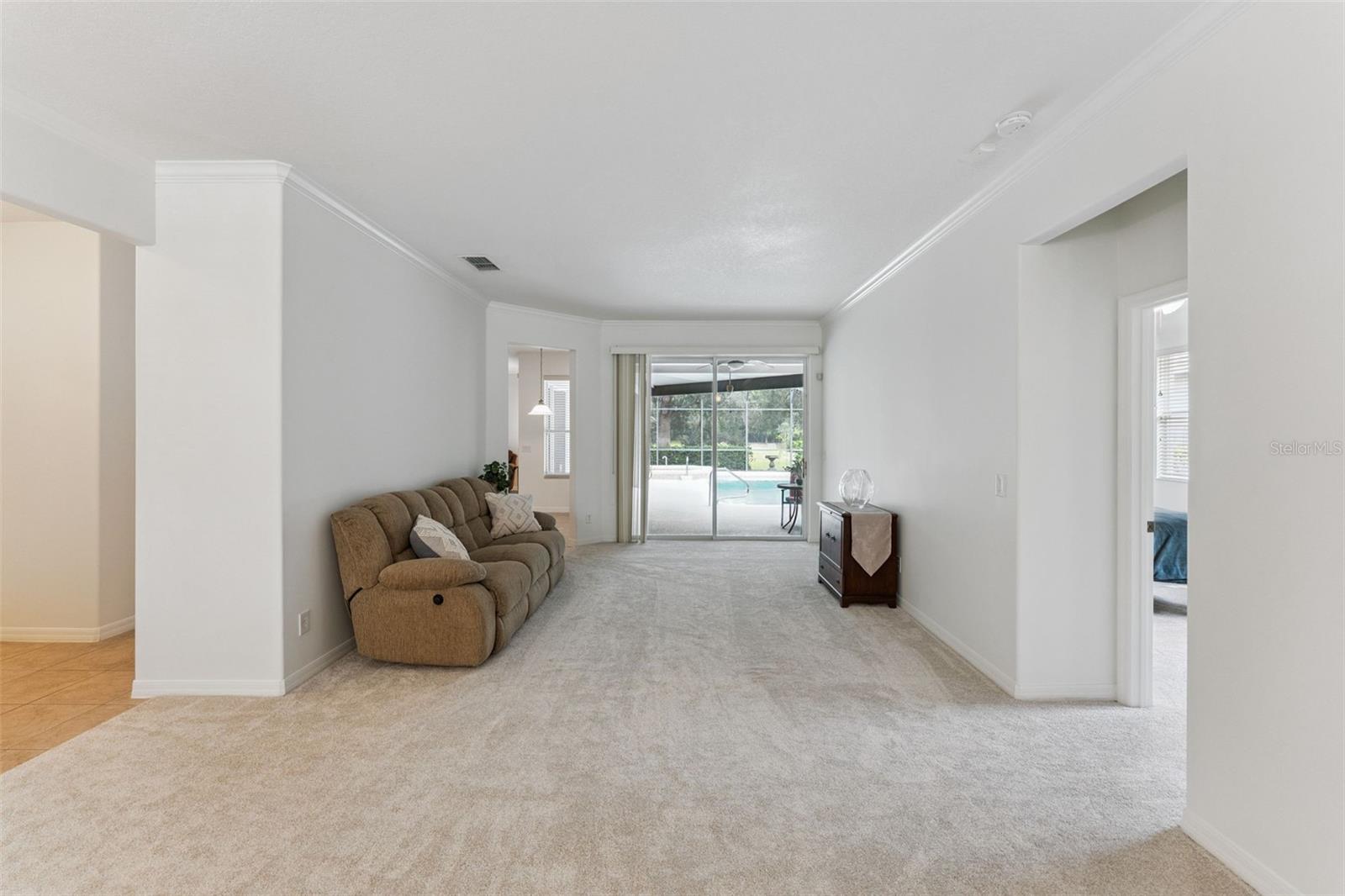 HAMILTON PLACE - Residential