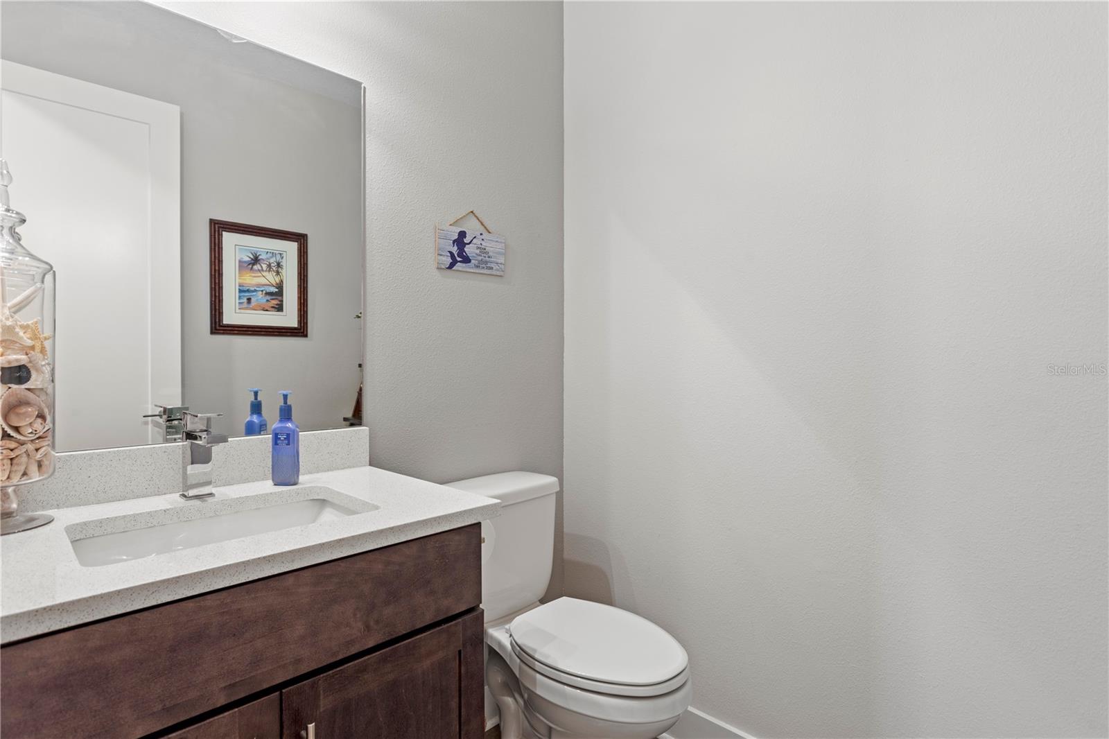 UPTOWN KENWOOD - Residential