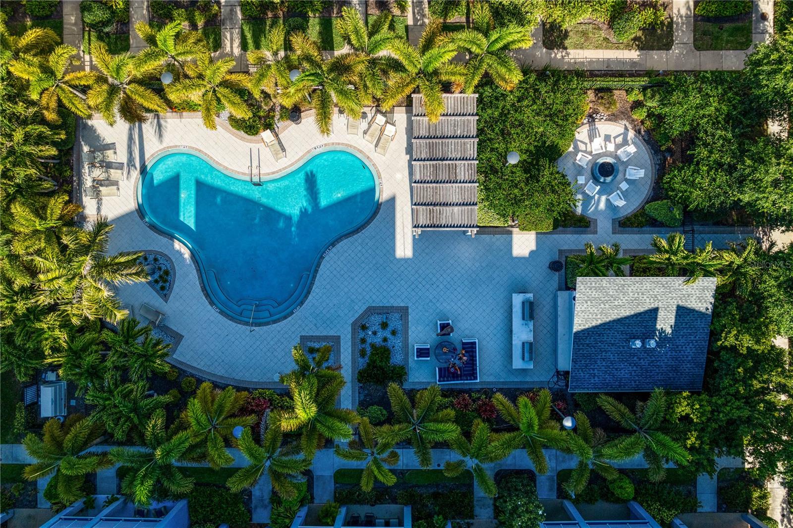 UPTOWN KENWOOD - Residential