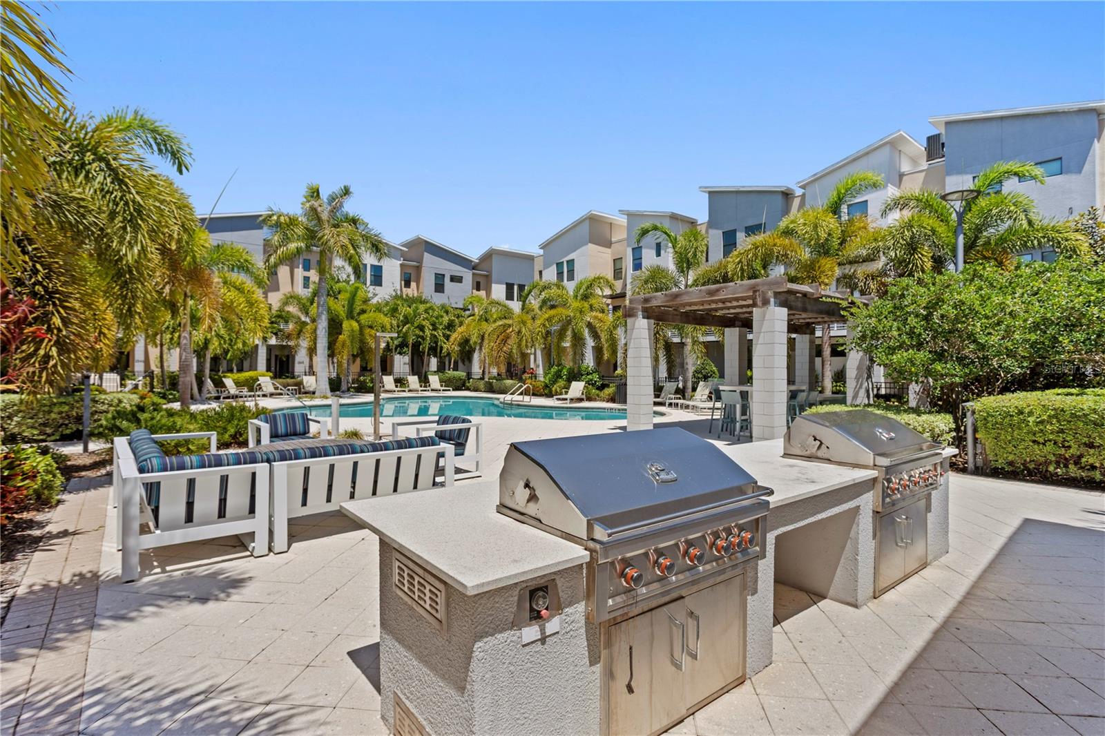 UPTOWN KENWOOD - Residential