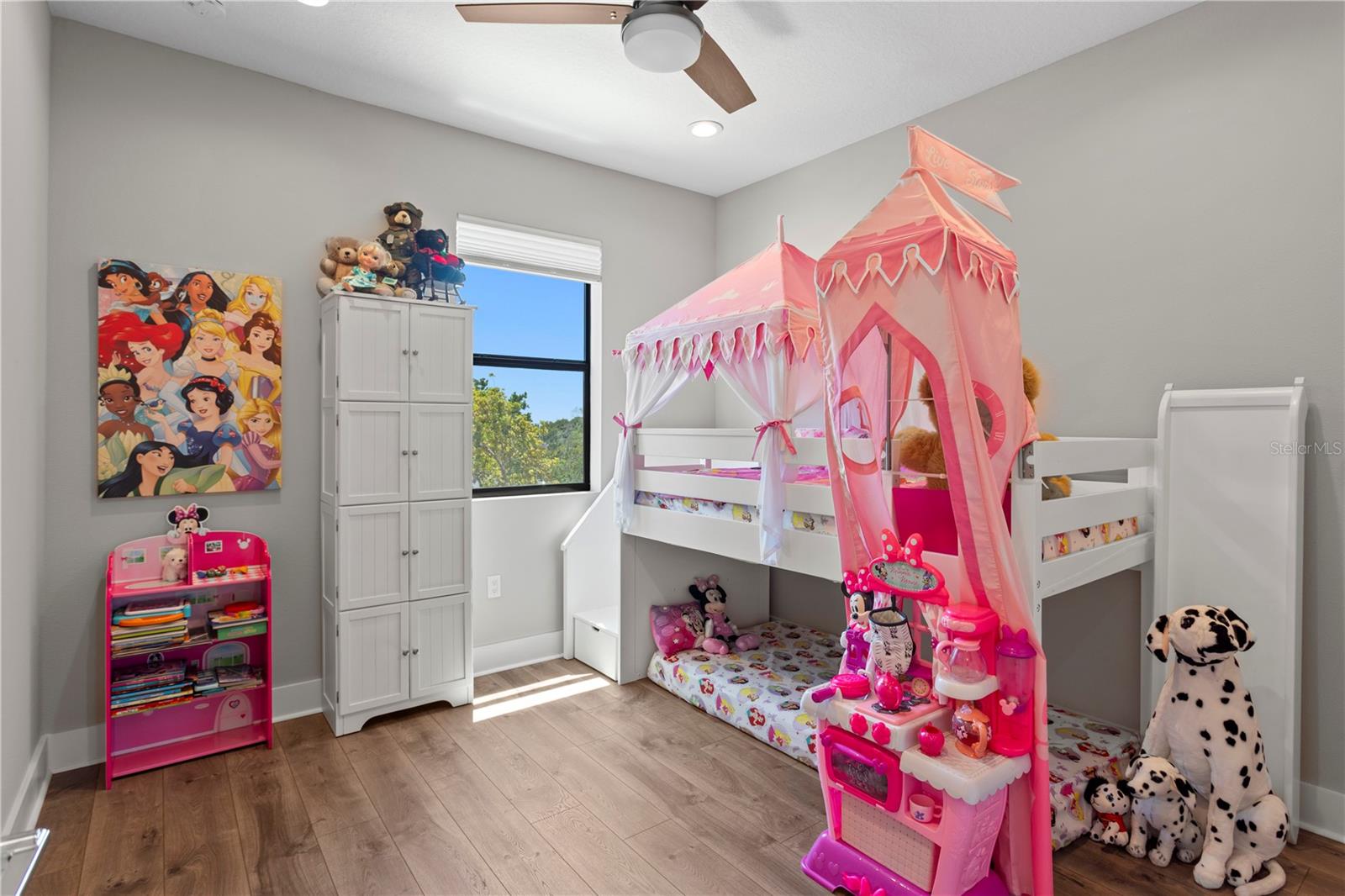 UPTOWN KENWOOD - Residential