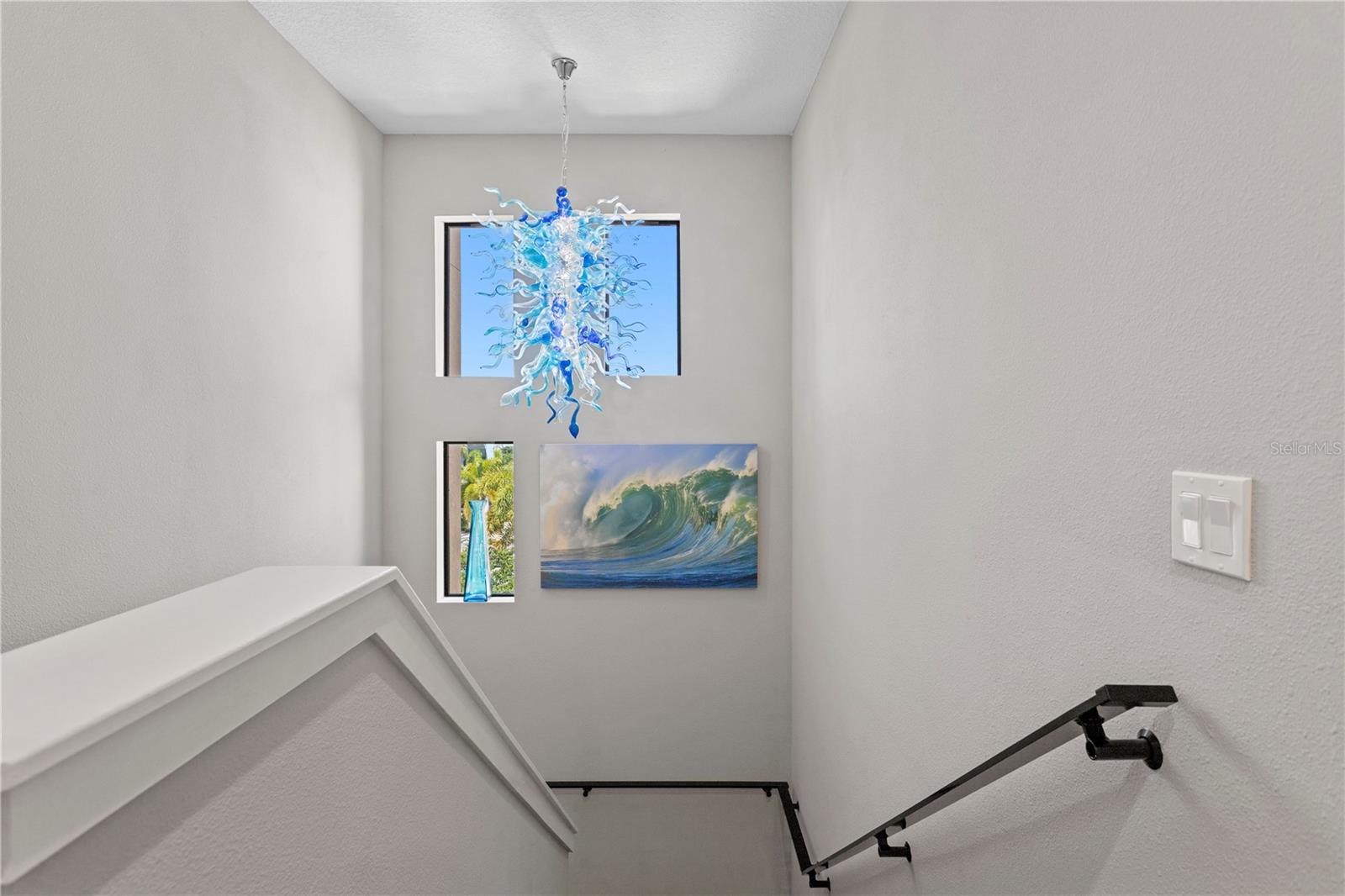 UPTOWN KENWOOD - Residential