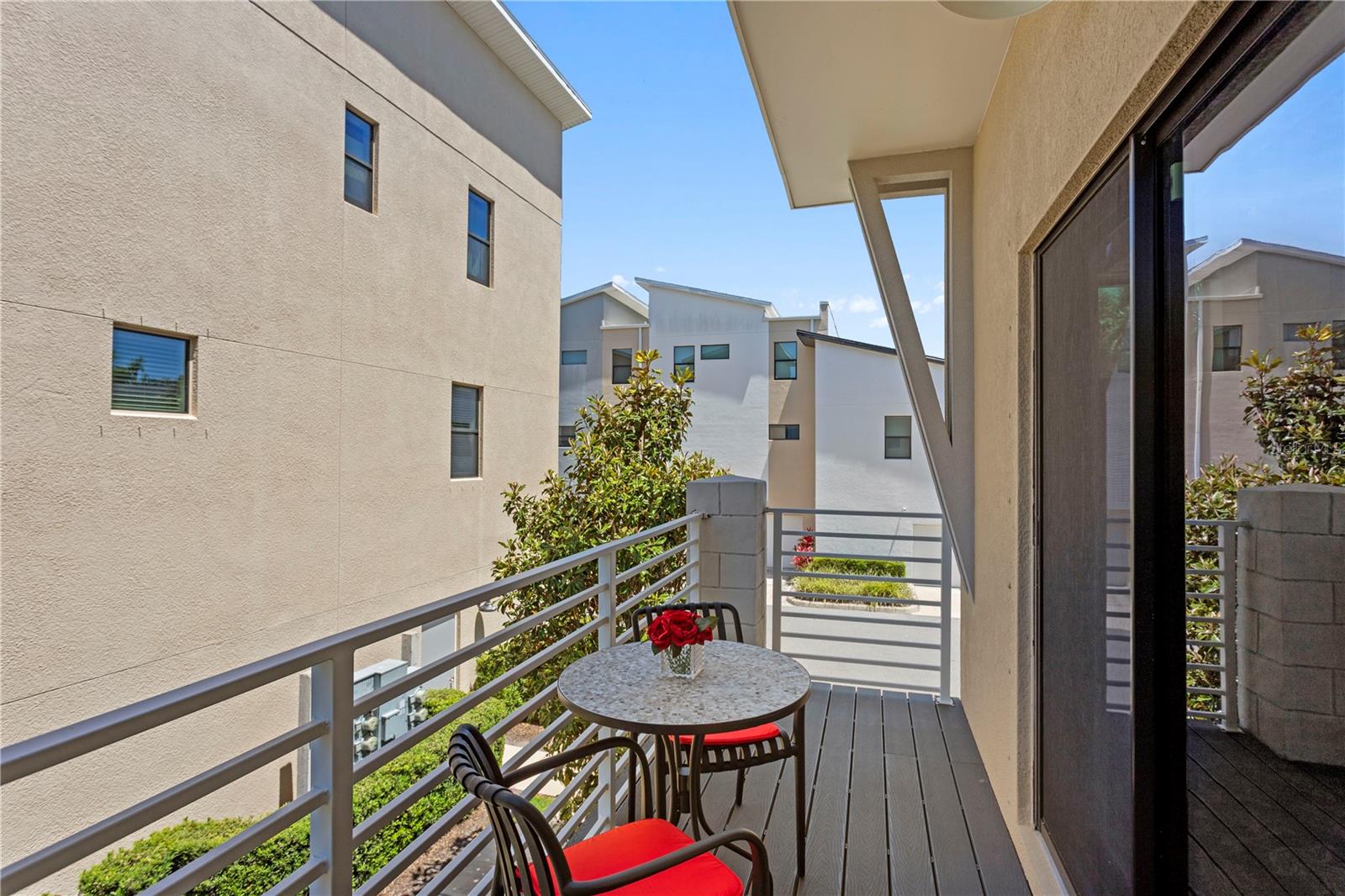 UPTOWN KENWOOD - Residential