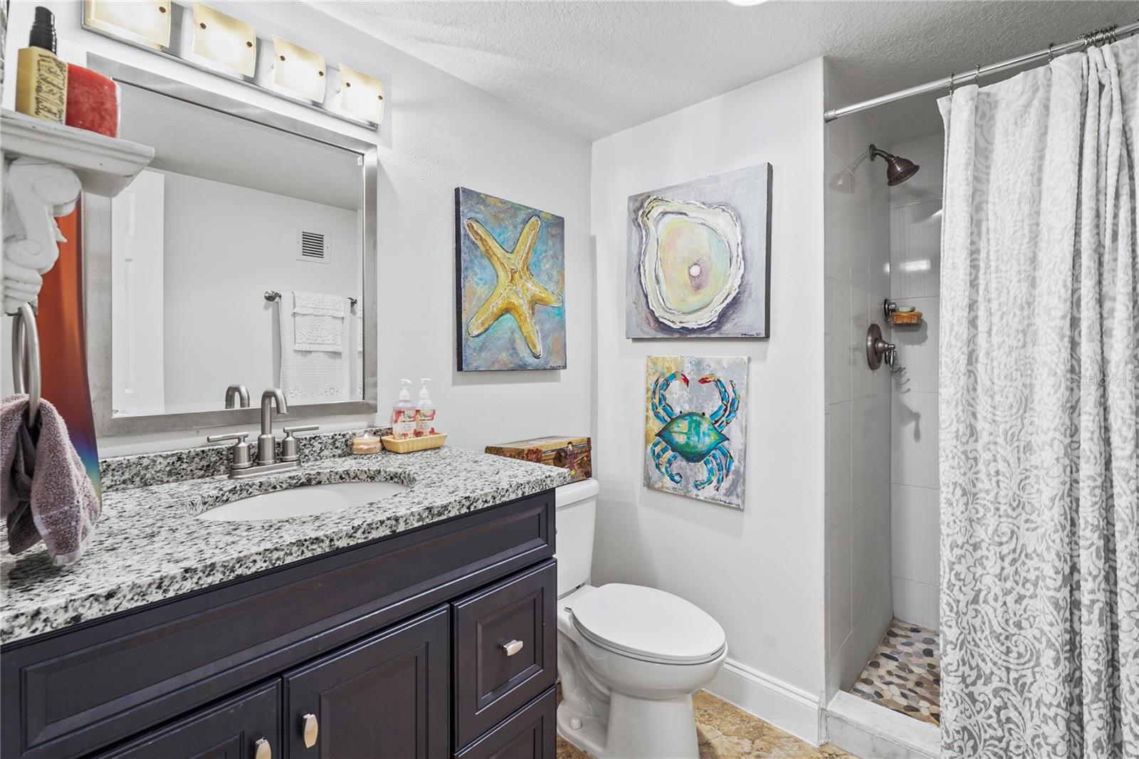 DOLPHIN TOWER - Residential